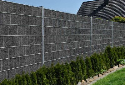 Einfarbigen Sichtschutz kaufen – moderner Zaun...