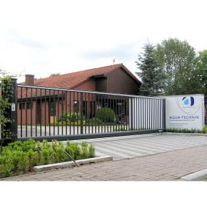 Freitragende Schiebetoranlage STANDARD Typ: INOVA MS (Manuell) ESS (Elektrisch)