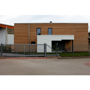 Freitragende Schiebetoranlage STANDARD Typ: INOVA MS (Manuell) ESS (Elektrisch)