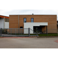 Freitragende Schiebetoranlage STANDARD Typ: INOVA MS (Manuell) ESS (Elektrisch)