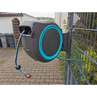 Eindrehhalterungen Schlauchtrommel - schmal - für Gardena Roll Up 15 mit 3 - Löcher in Anthrazit RAL 7016