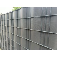 Sichtschutzstreifen Maximus geriffelt PP-Kunststoff  2530 x 